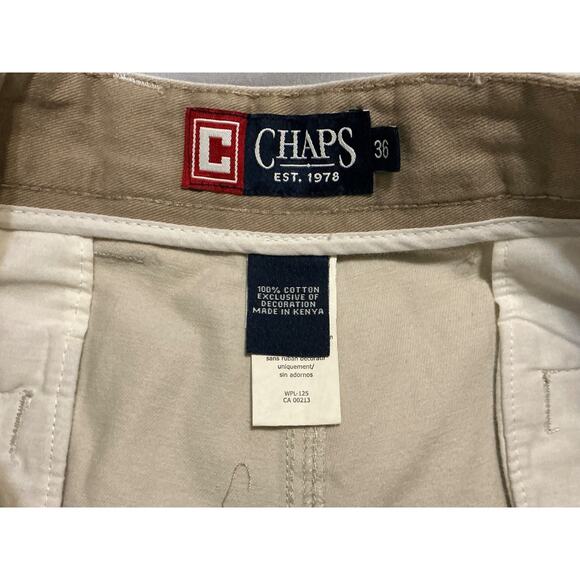 Chaps EST. 1978 Men Size 36 Khaki Light Beige Tan Pleated Front Shorts - Picture 4 of 6